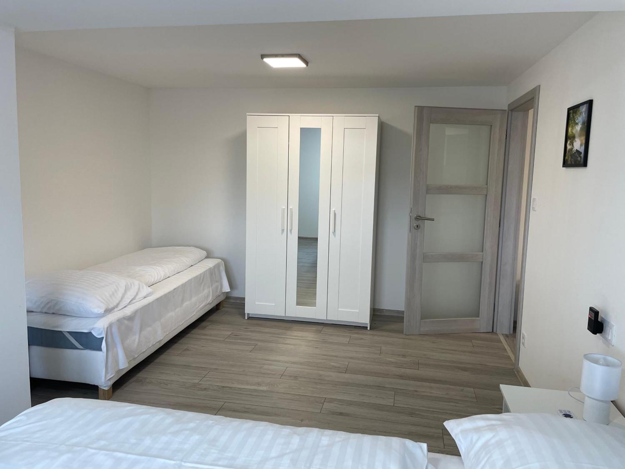 Apartmantt Cheb Exteriör bild